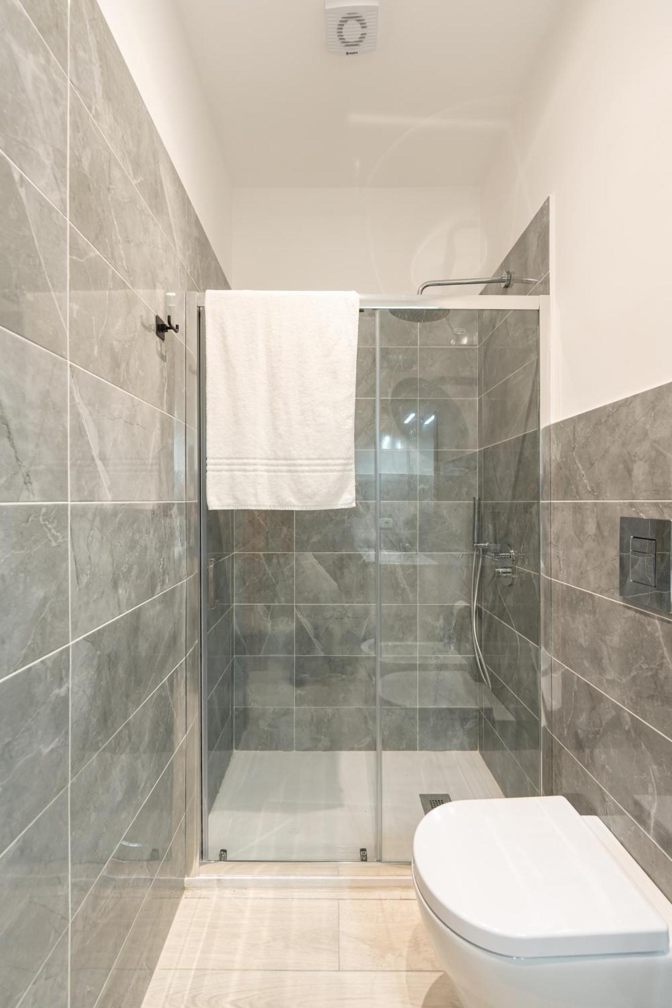 Dimora 5 Santi Hotel Nápoly Kültér fotó