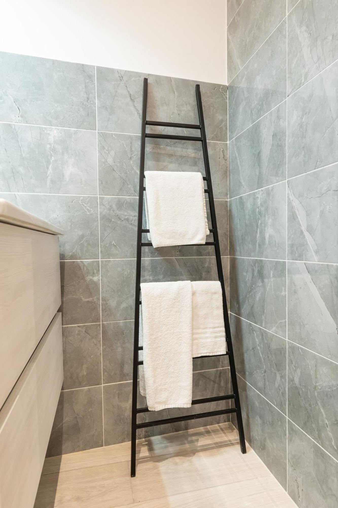 Dimora 5 Santi Hotel Nápoly Kültér fotó